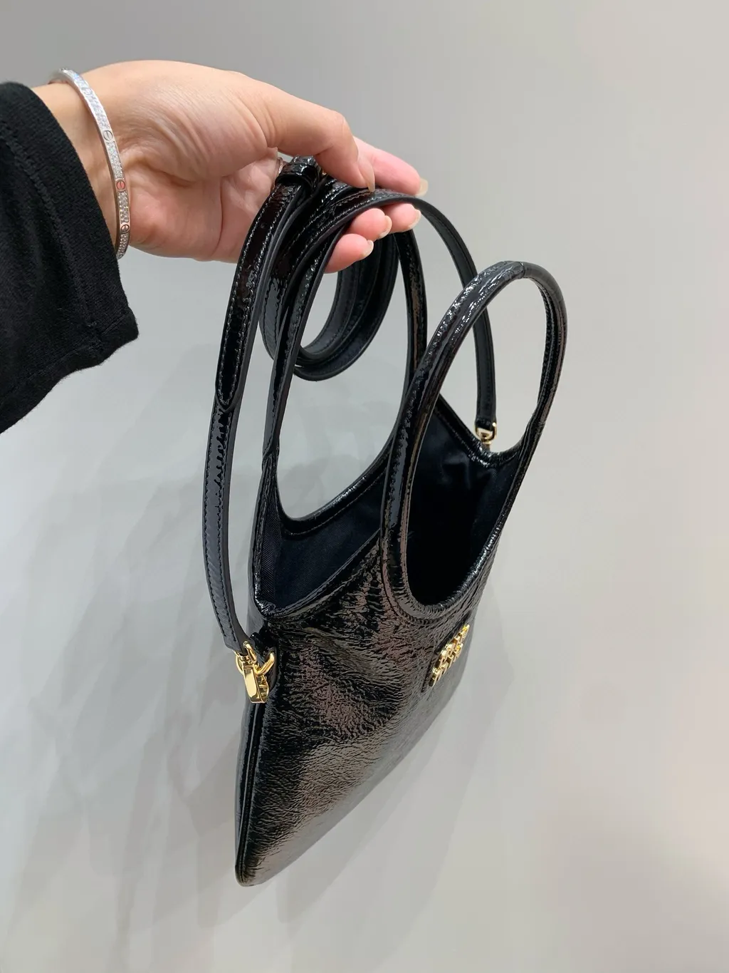 MIU MIU MINI IVY 油蠟托特包 黑色2844