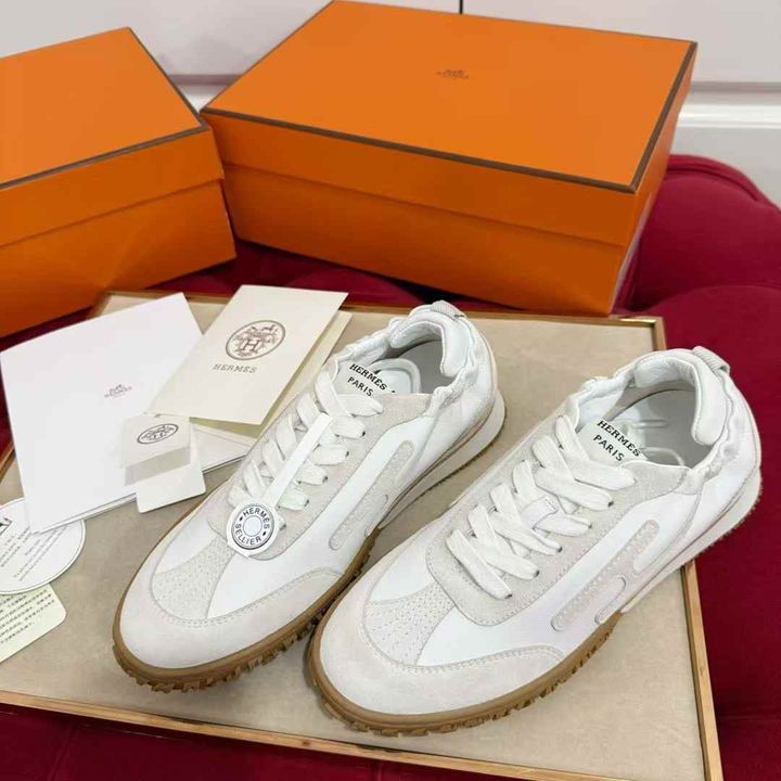 HERMES JET 麂皮德訓鞋 米色8