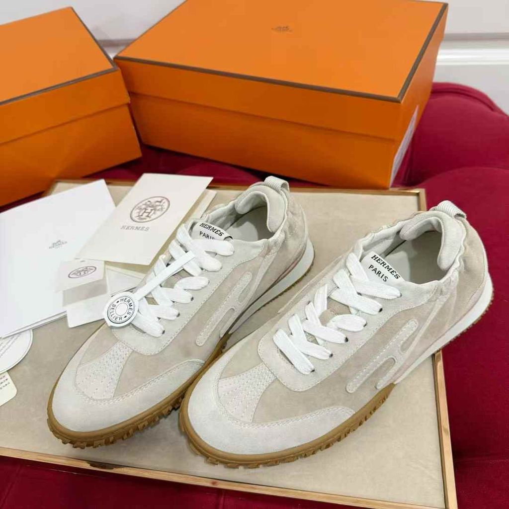 HERMES JET 麂皮德訓鞋 米色3