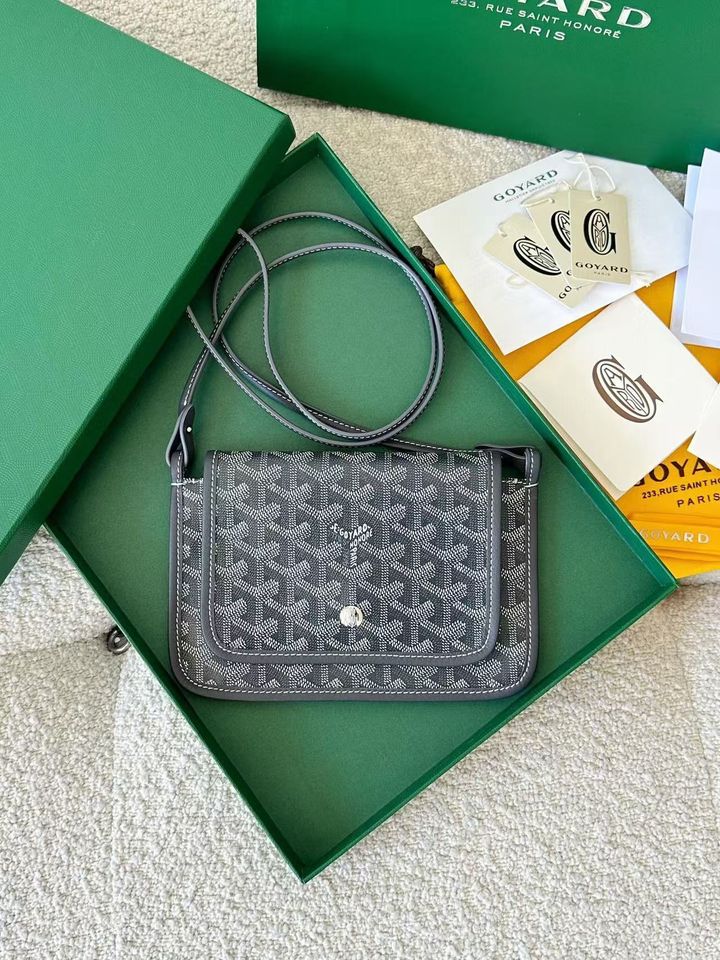 GOYARD PLUMET 信封包 灰色752