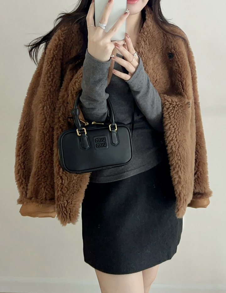 MIU MIU ARCADIE MINI 保齡球包 黑色1