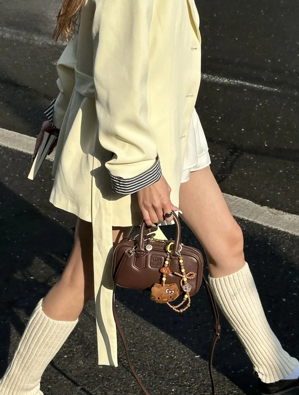 MIU MIU ARCADIE MINI 保齡球包 石楠木色1