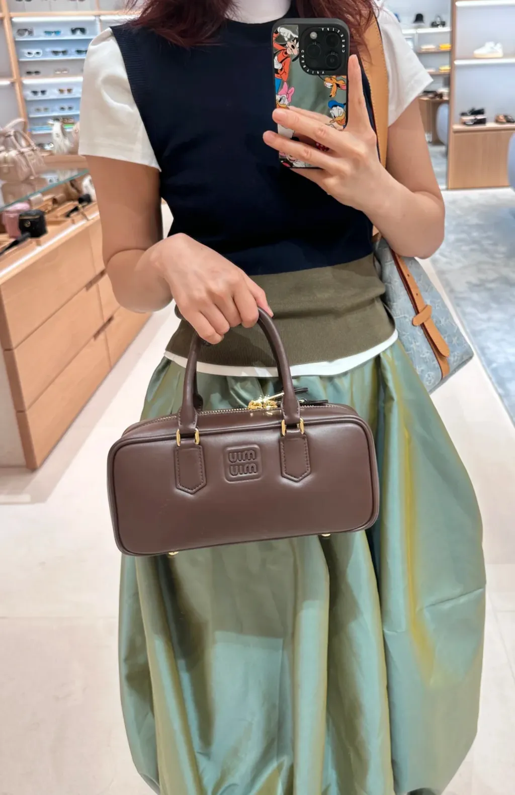 MIU MIU ARCADIE 保齡球包 石楠木色 中號2