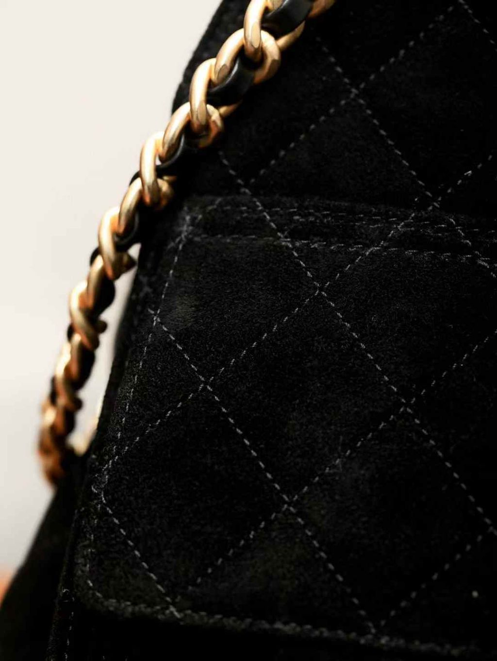 CHANEL 25C HOBO 麂皮灰色7
