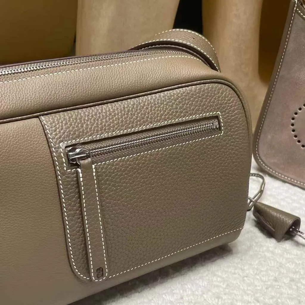 HERMES NOUVEAU ON BODY EVERCOLOR皮拼CLEMENCE皮 18大象灰 銀扣 肩背包7
