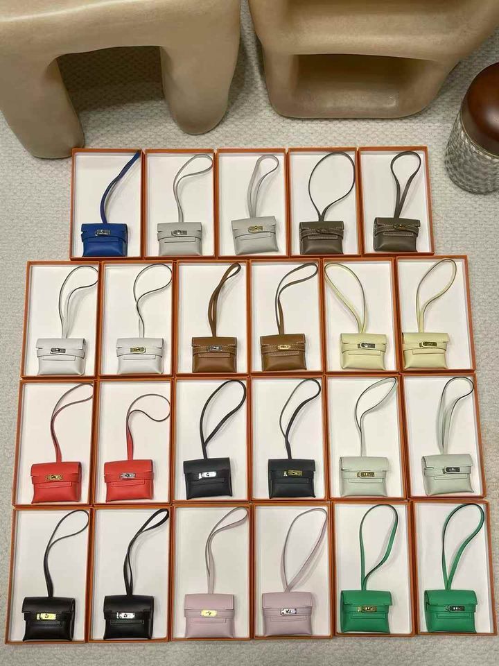 1200