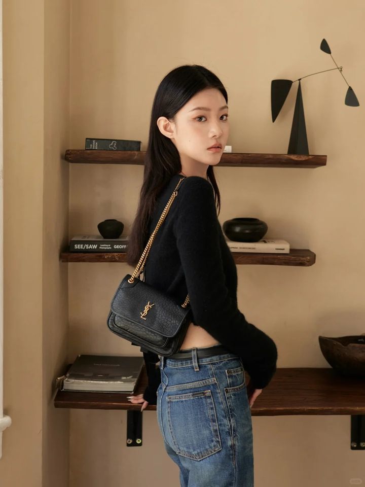 𝗺𝗼𝘃𝗶𝗻𝗴 𝗳𝗼𝗿𝘄𝗮𝗿𝗱 ⏳_5_chowei_来自小红书网页版
