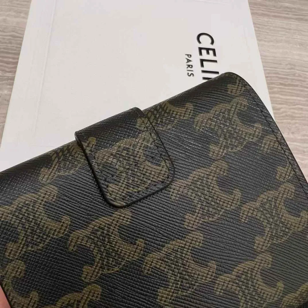 CELINE8