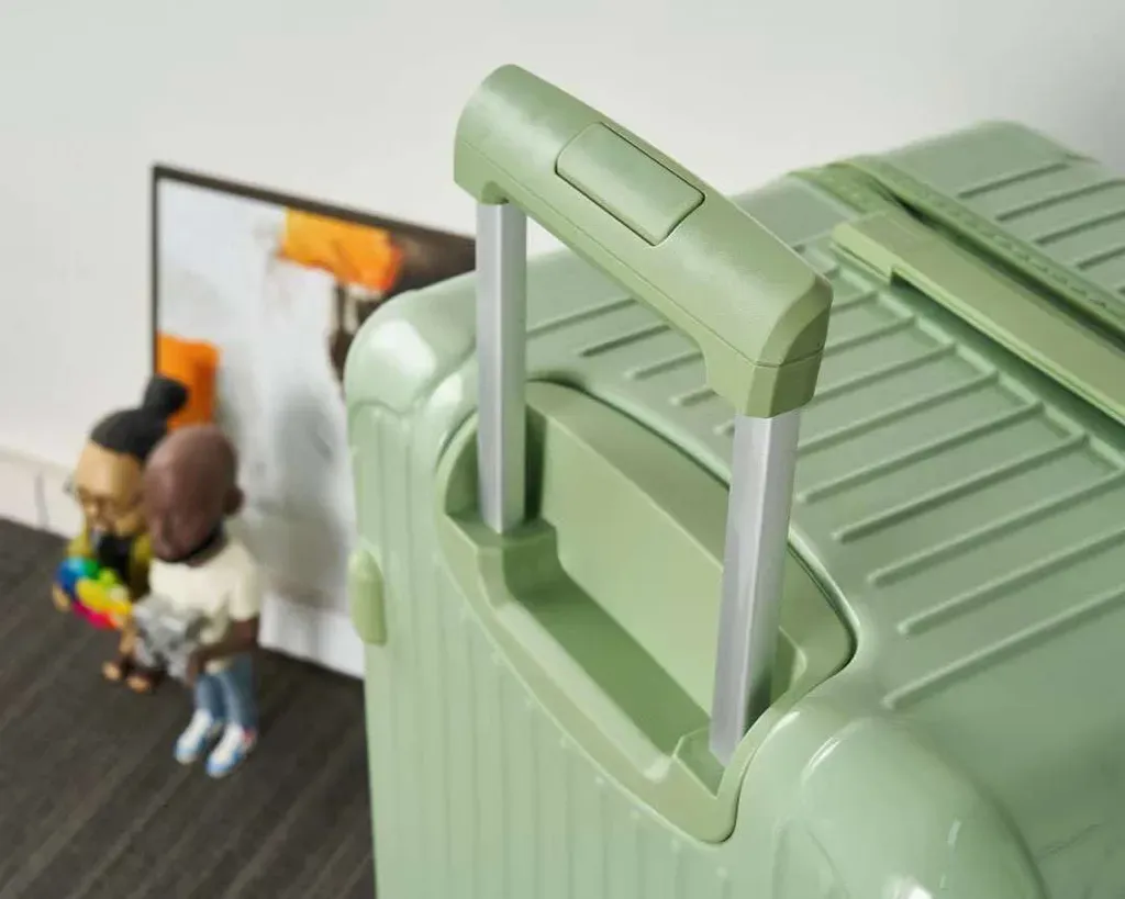 RIMOWA ESSENTIAL 運動版行李箱 青竹綠 五個尺寸6