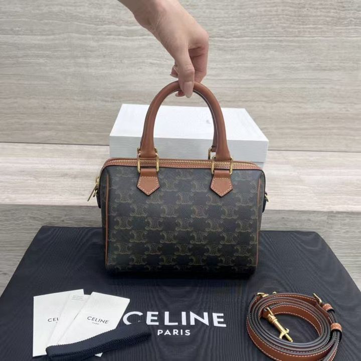 CELINE 標誌印花牛皮革波士頓包 小號 