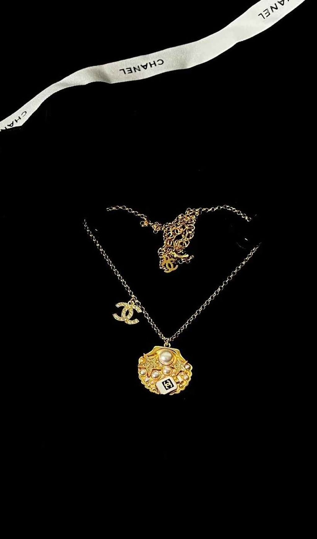 CHANEL 25C 雙C滿鑽金色貝殼項鍊6