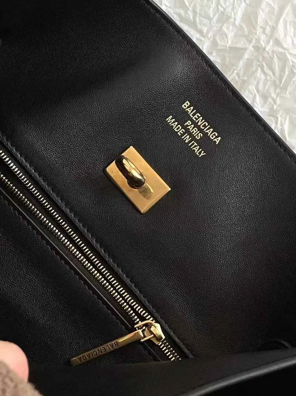 BALENCIAGA bel air hobo7