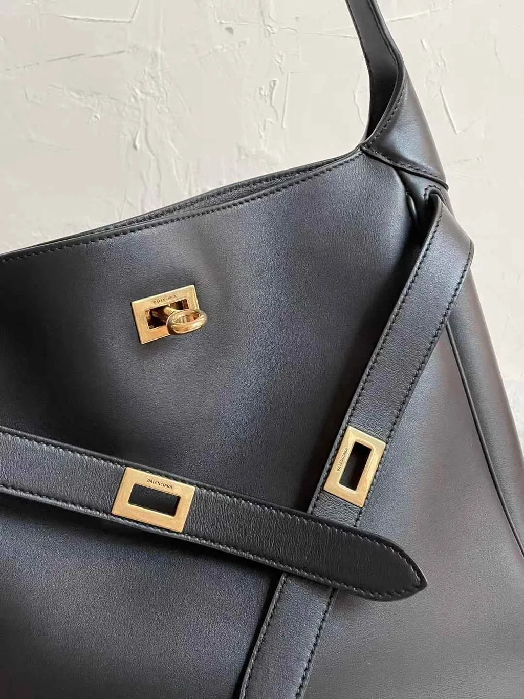 BALENCIAGA bel air hobo7