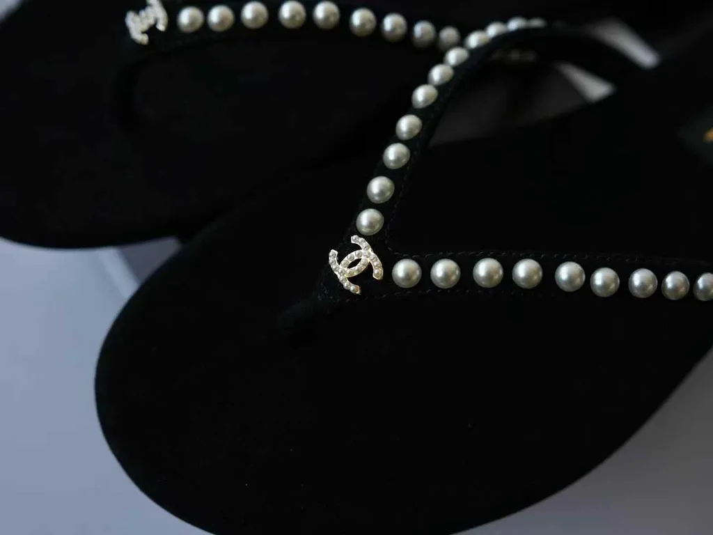 Chanel25c人字拖3