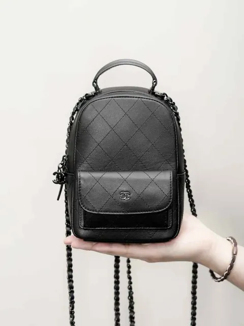 CHANEL 25C SO BACK MINI 小書包 黑色9