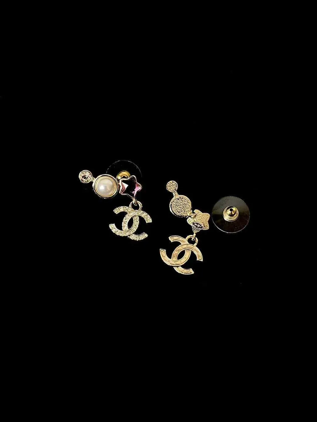 CHANEL 25P 珍珠吊墜鏤空雙C星星耳環4
