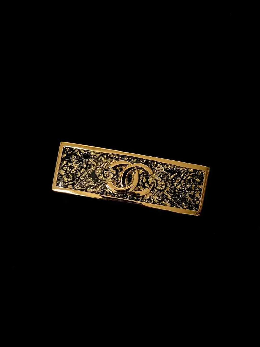 CHANEL 雙C金屬復古蛇紋髮夾4