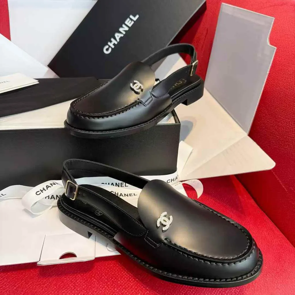CHANEL 25P SLINGBACK 小牛皮樂福後空涼鞋5