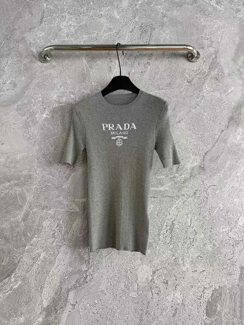 PRADA 灰色針織衫9