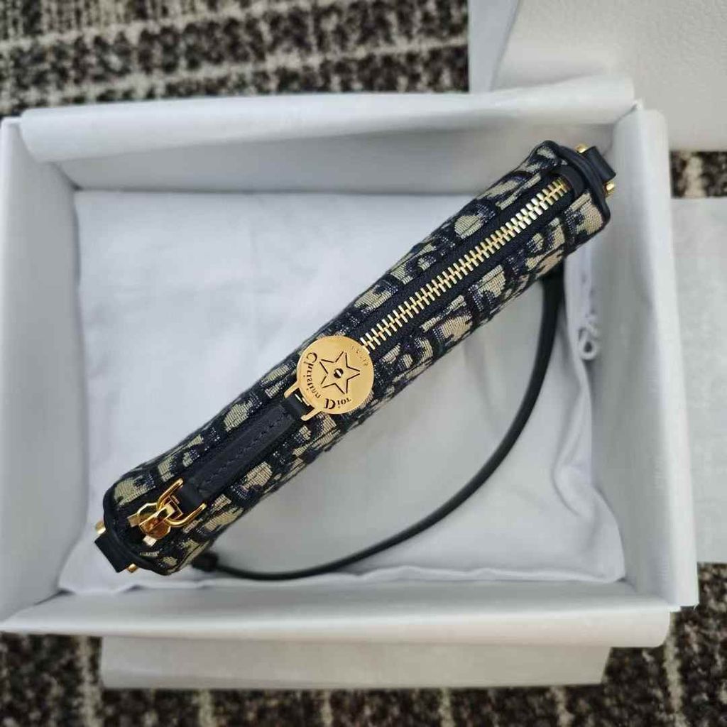 DIOR CALLISTO 半月鏈條腋下包 老花藍2