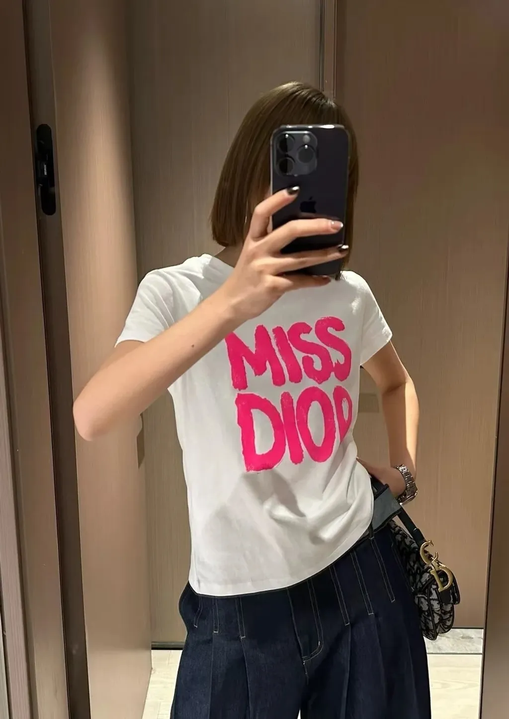 专属Dior的荧光粉💗_1_DEENQUEEN._来自小红书网页版