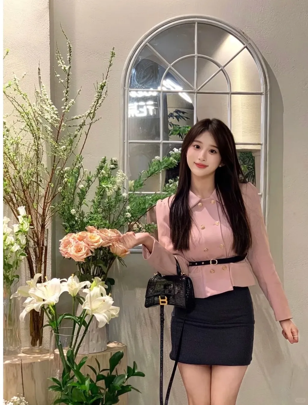 背上这个沙漏包闺蜜以为我发财了_2_冰冰淇淋_来自小红书网页版