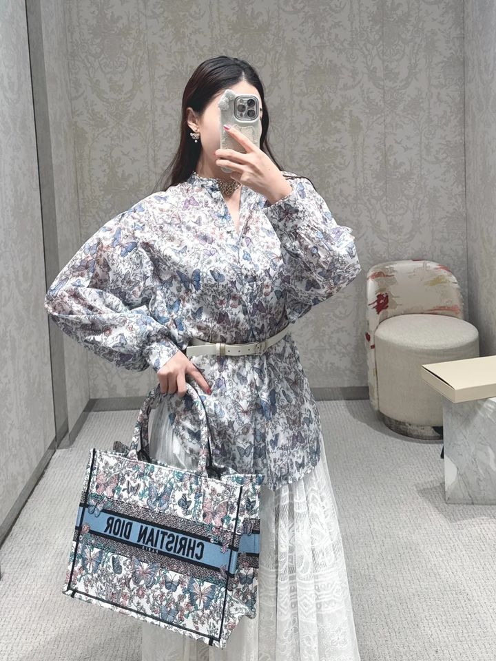 Dior 蝴蝶🦋_16_北京skp Dior 奥利_来自小红书网页版