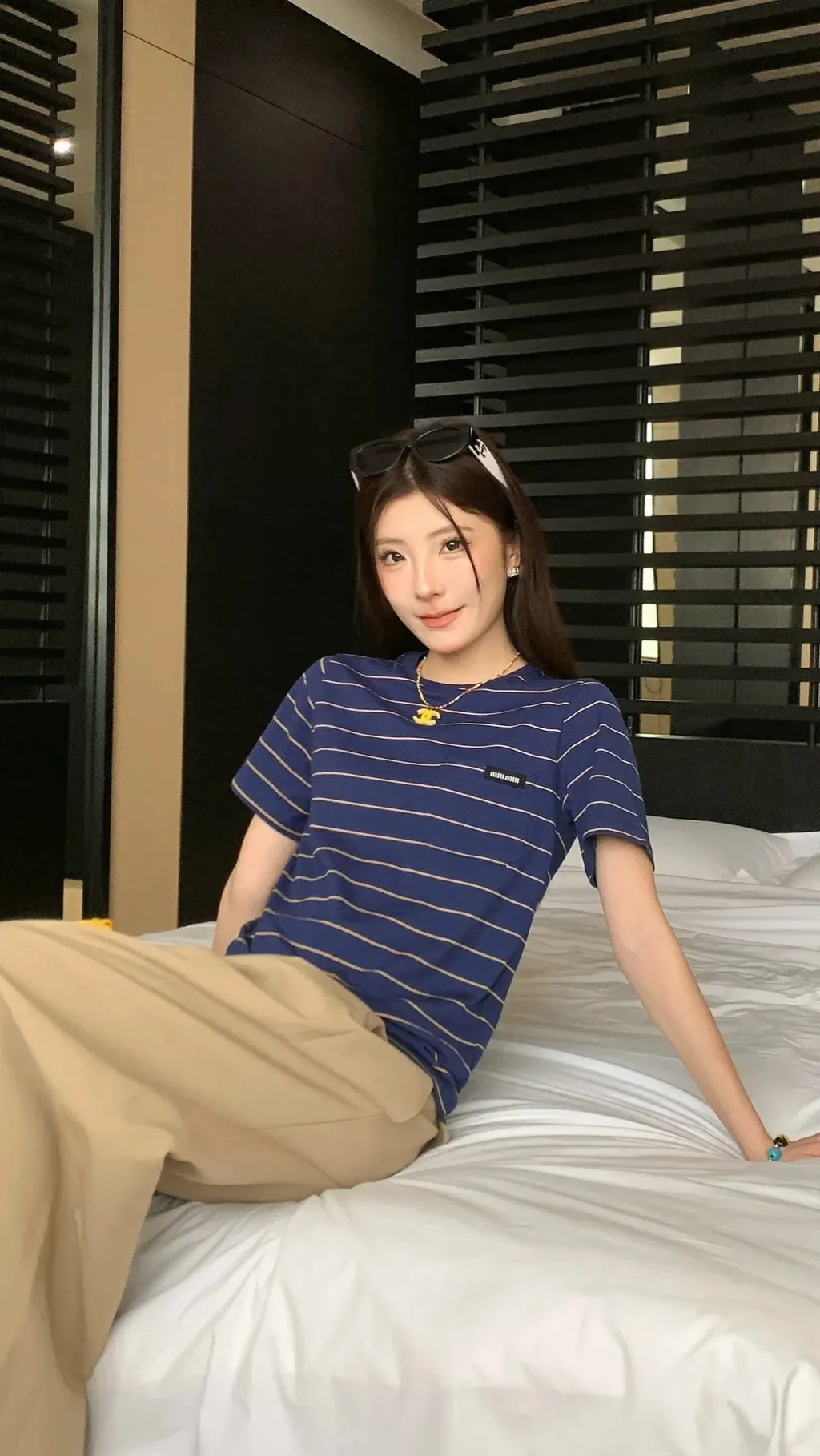 爱穿条纹的早春Miumiu日常_2_ONEONE 11不是十一_来自小红书网页版