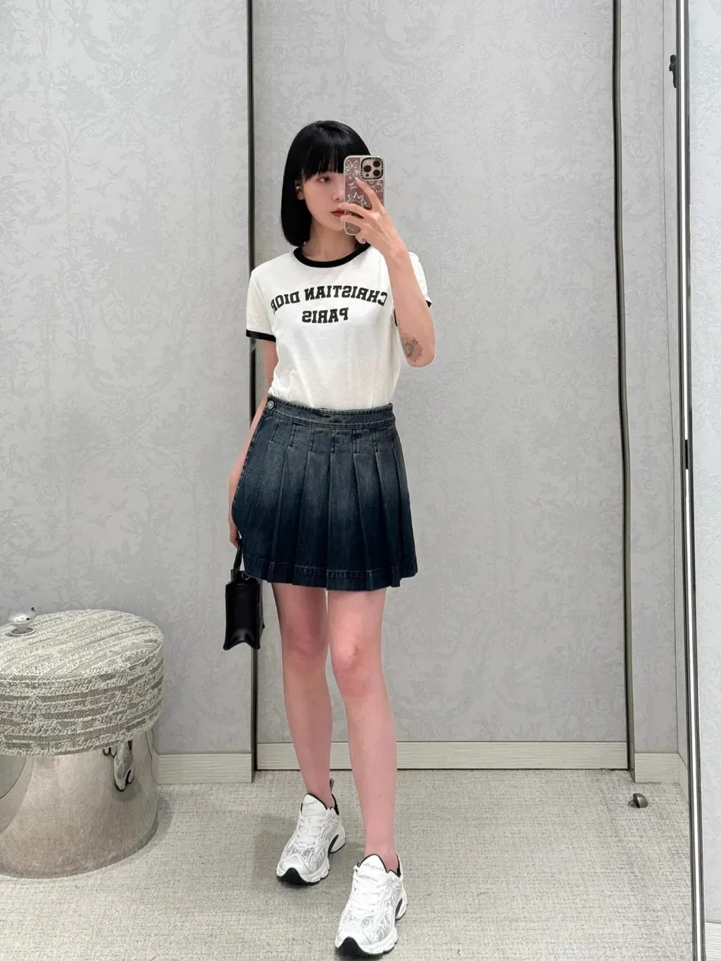 _4_全球穿搭指南_来自小红书网页版