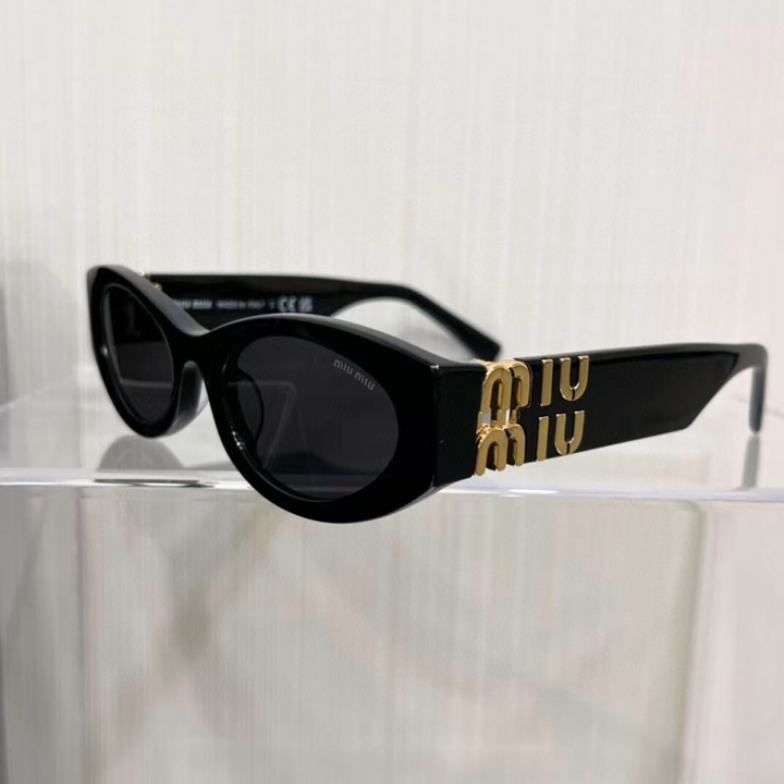 MIU MIU 經典貓眼墨鏡 黑色金標 SMU11W