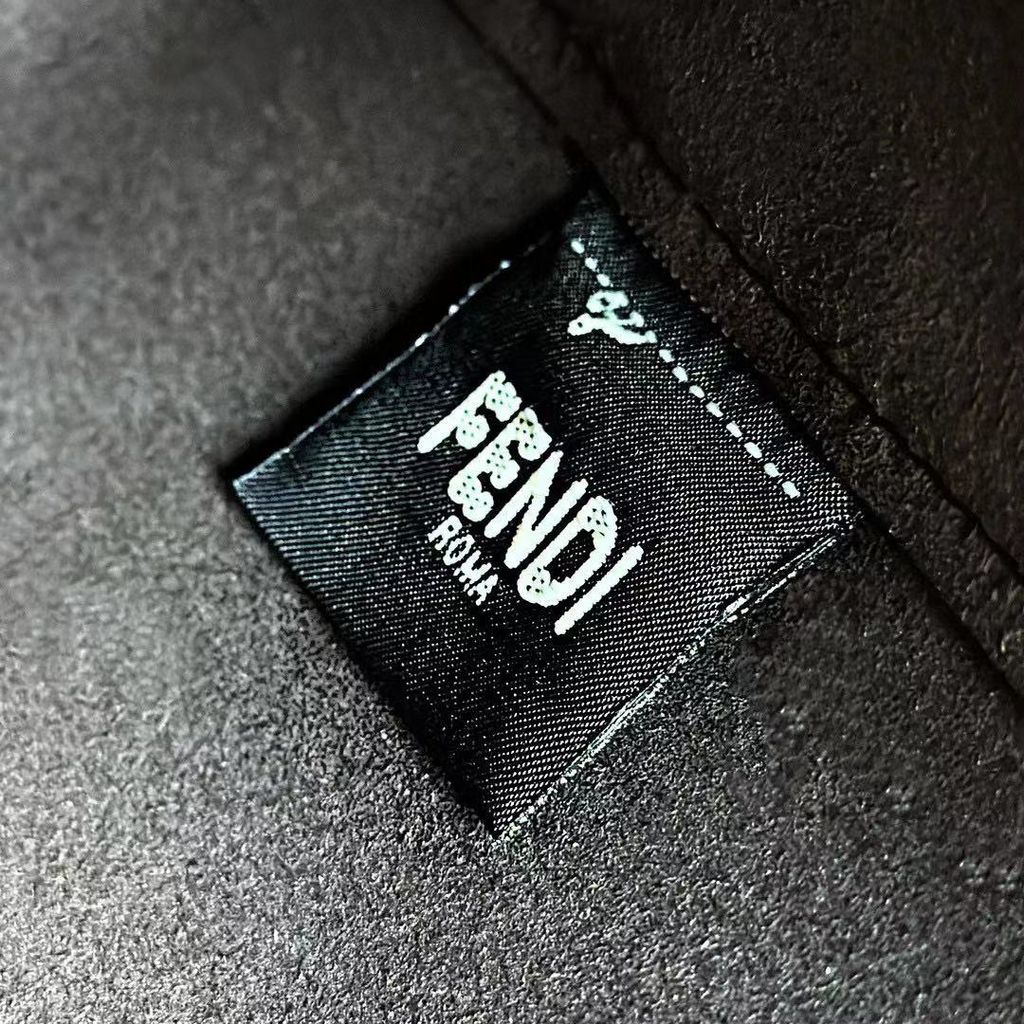 FENDI ORIGAMI 折疊包 老花款24