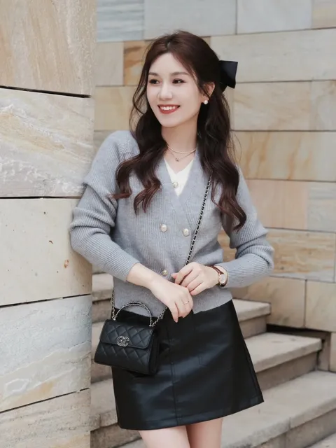 降温啦！真的很爱穿这件灰色毛衣！_8_西野奈奈💕_来自小红书网页版