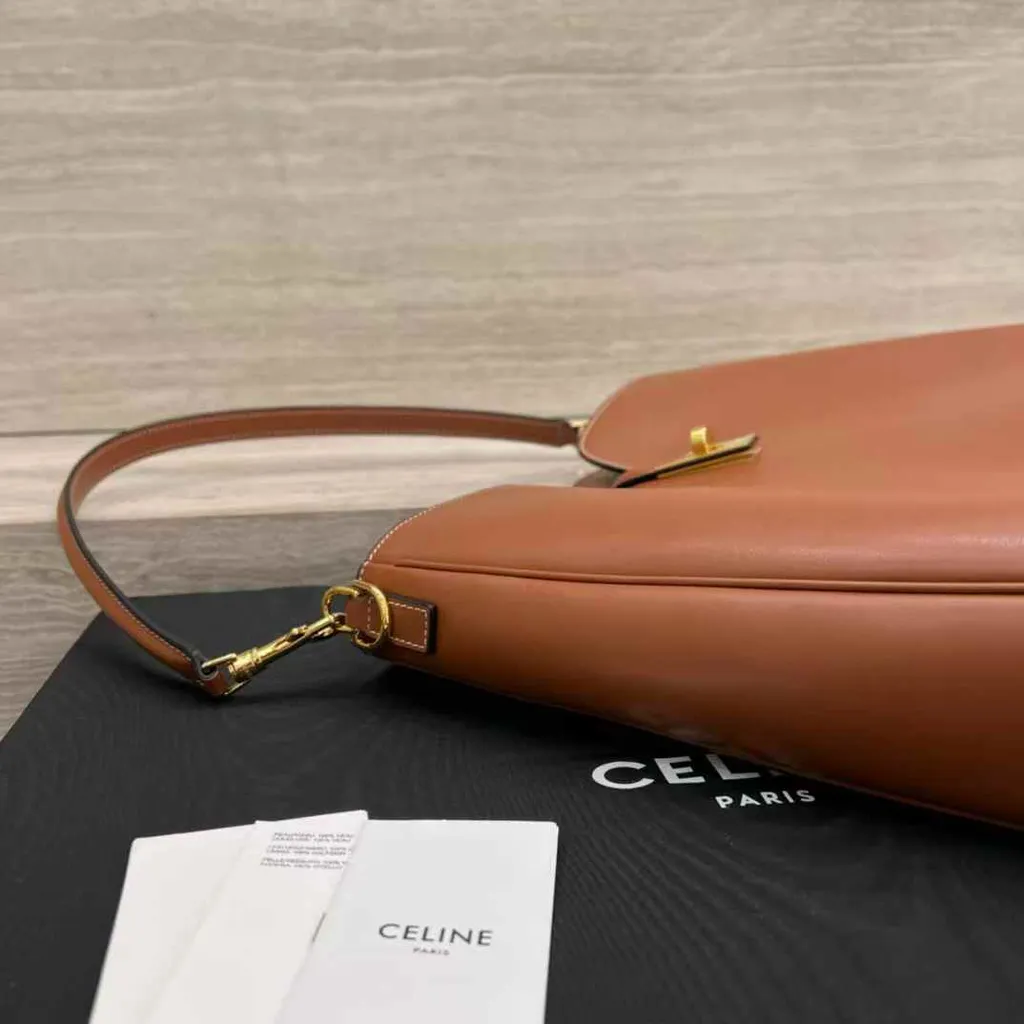CELINE CAMILLE 16 SOFT 光滑牛皮革手袋 棕色10.05.49