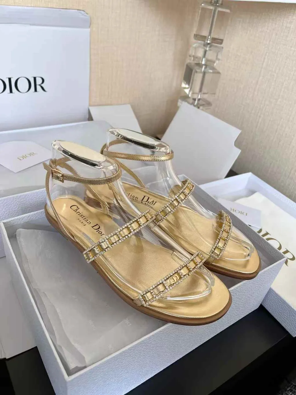 DIOR D-lSSIME 平底涼鞋 兩色 11.24.23
