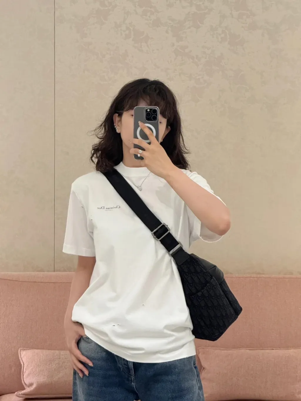 女孩子穿也很好看的铃兰T恤✨_2_Joy（在线）_来自小红书网页版