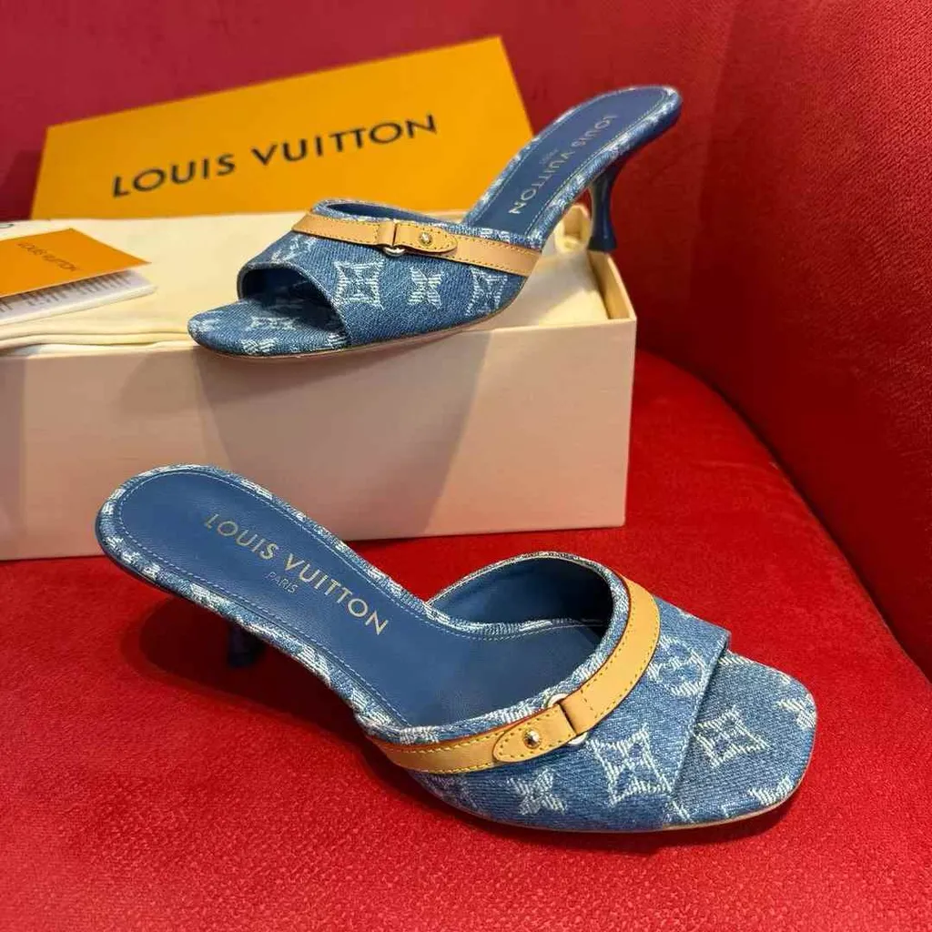 LV DENIM 牛仔低跟拖鞋 16.22.48 1