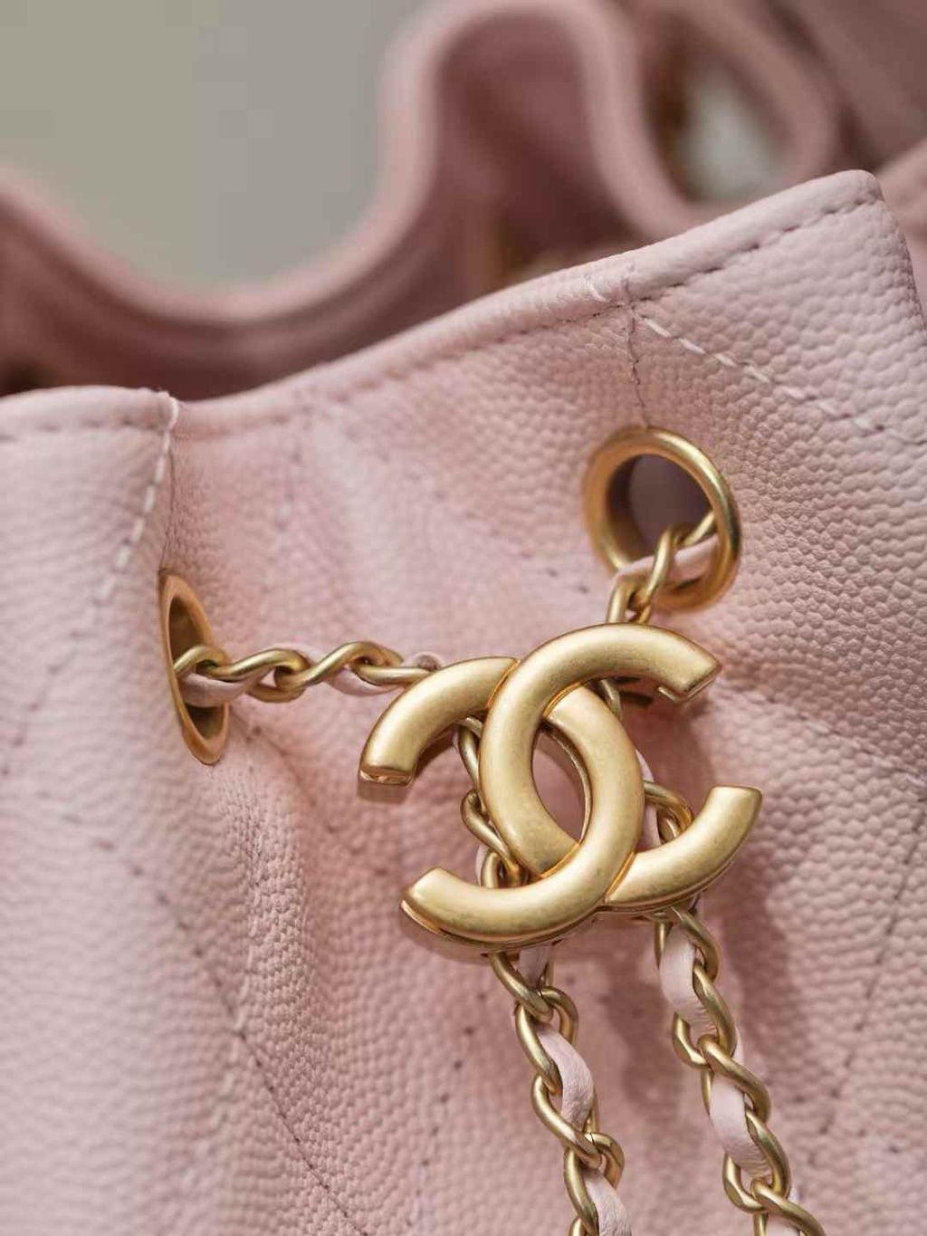 CHANEL 25BAG 牛皮魚子醬 粉色 17.19.54