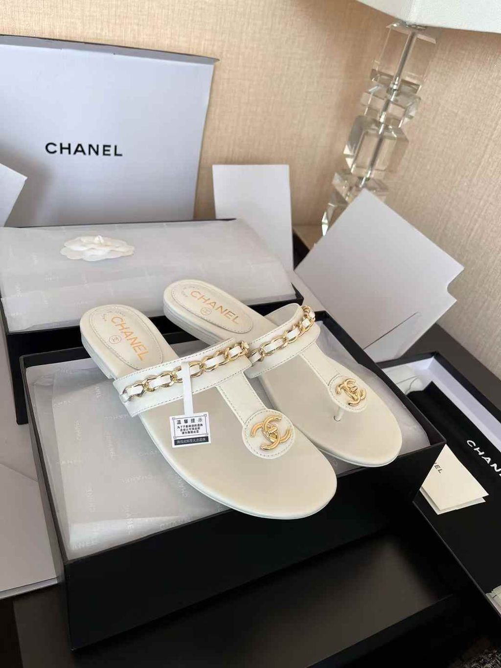 CHANEL 25P 金鍊雙C釦夾腳拖鞋 兩色  16.07.38 1
