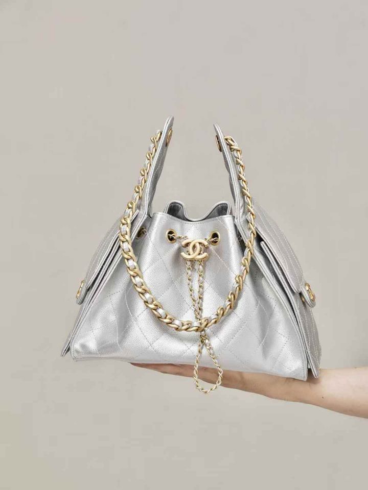 CHANEL 25BAG 牛皮魚子醬 銀色 14.10.04