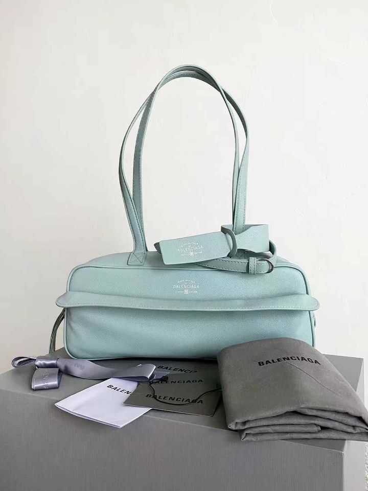 BALENCIAGA CARRIE 保齡球包 礦物綠色  10.24.48