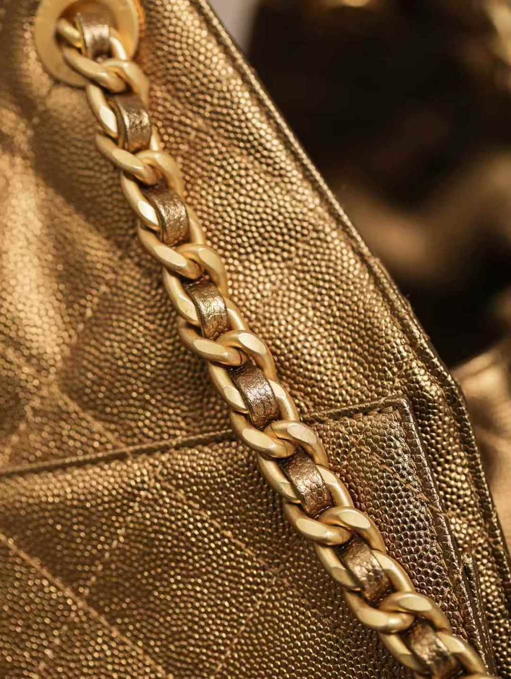 CHANEL 25BAG 牛皮魚子醬 金色13.29.58 1