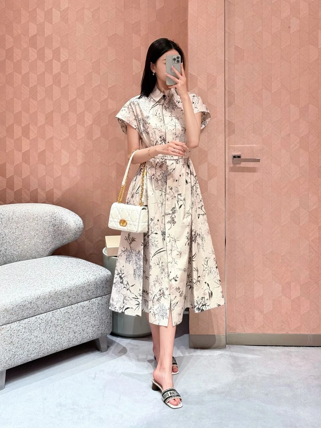 Dior｜新款裙装_2_北京王府中环Dior_Vicky_来自小红书网页版