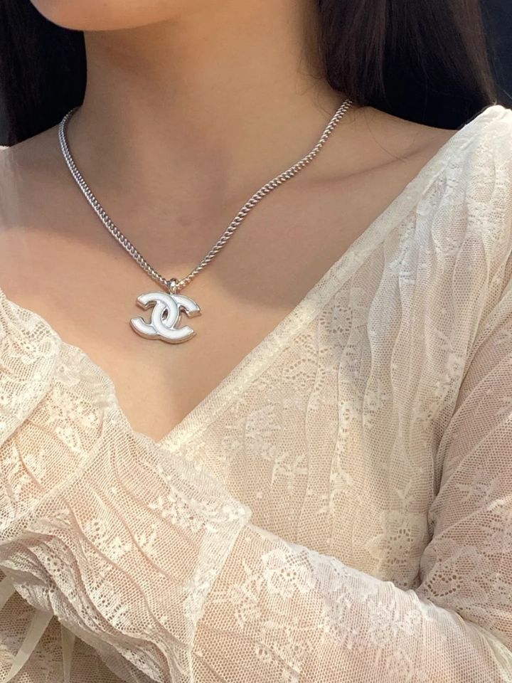 Chanel25s 绝美双C白银💫珐琅项链～_1_LiLi_来自小红书网页版