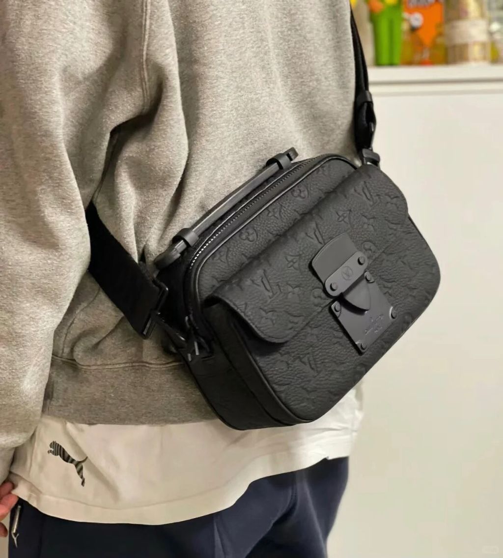 LV男包包推荐｜路易威登slock｜M58489 邮差包_1_Ruadnll_来自小红书网页版