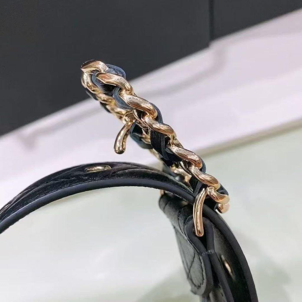 CHANEL 經典皮穿鏈雙C釦菱格腰帶 3