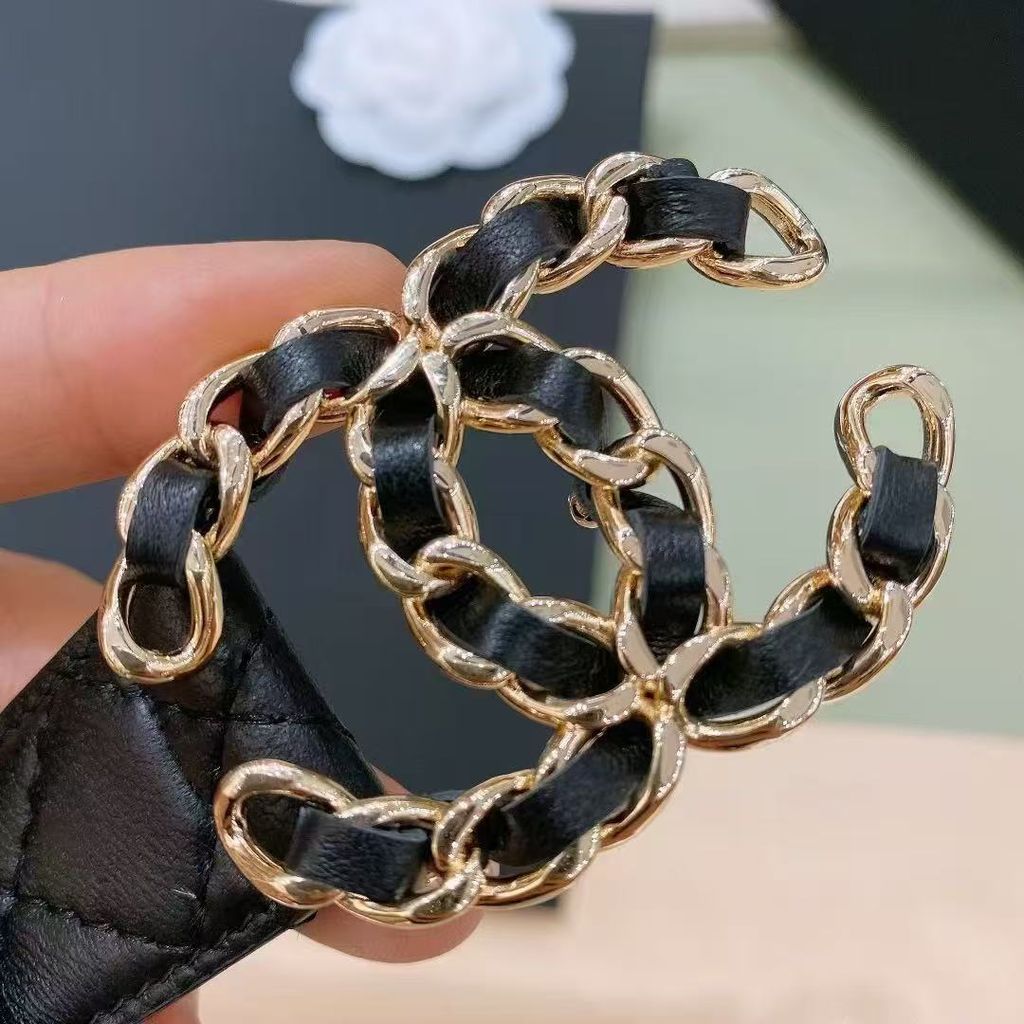 CHANEL 經典皮穿鏈雙C釦菱格腰帶 