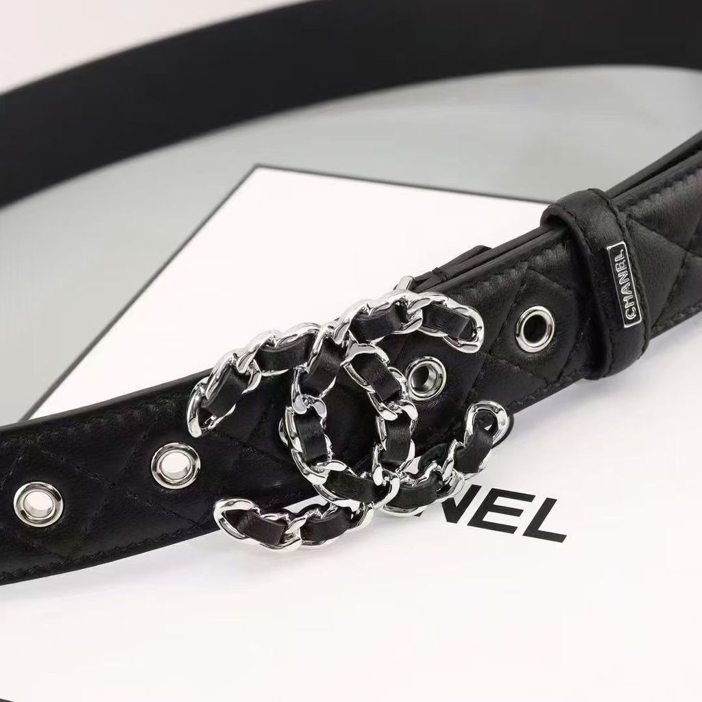 CHANEL 經典皮穿鏈雙C釦菱格腰帶 12