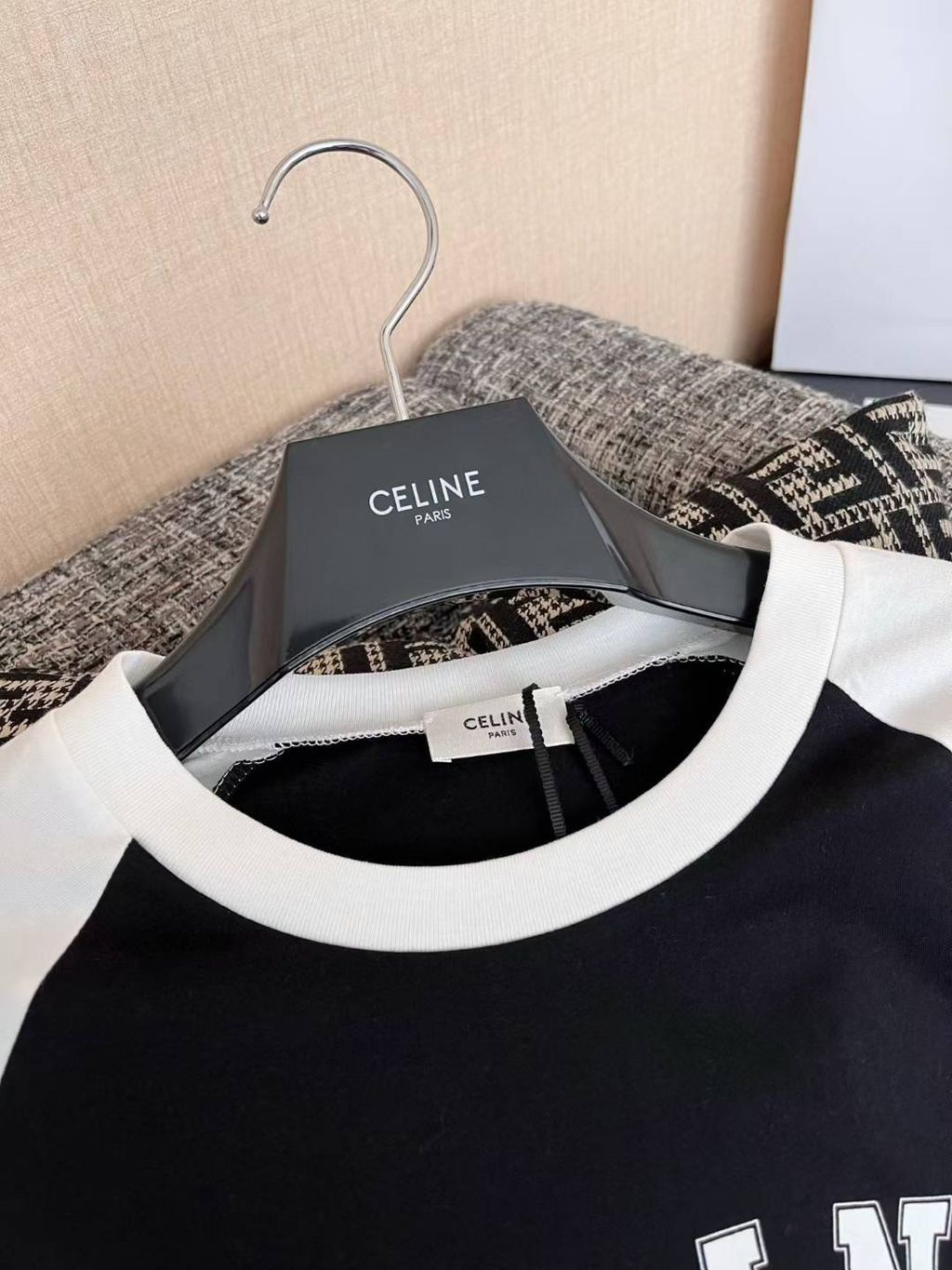 CELINE 麥穗標誌拼色薄長袖上衣 12.24.55