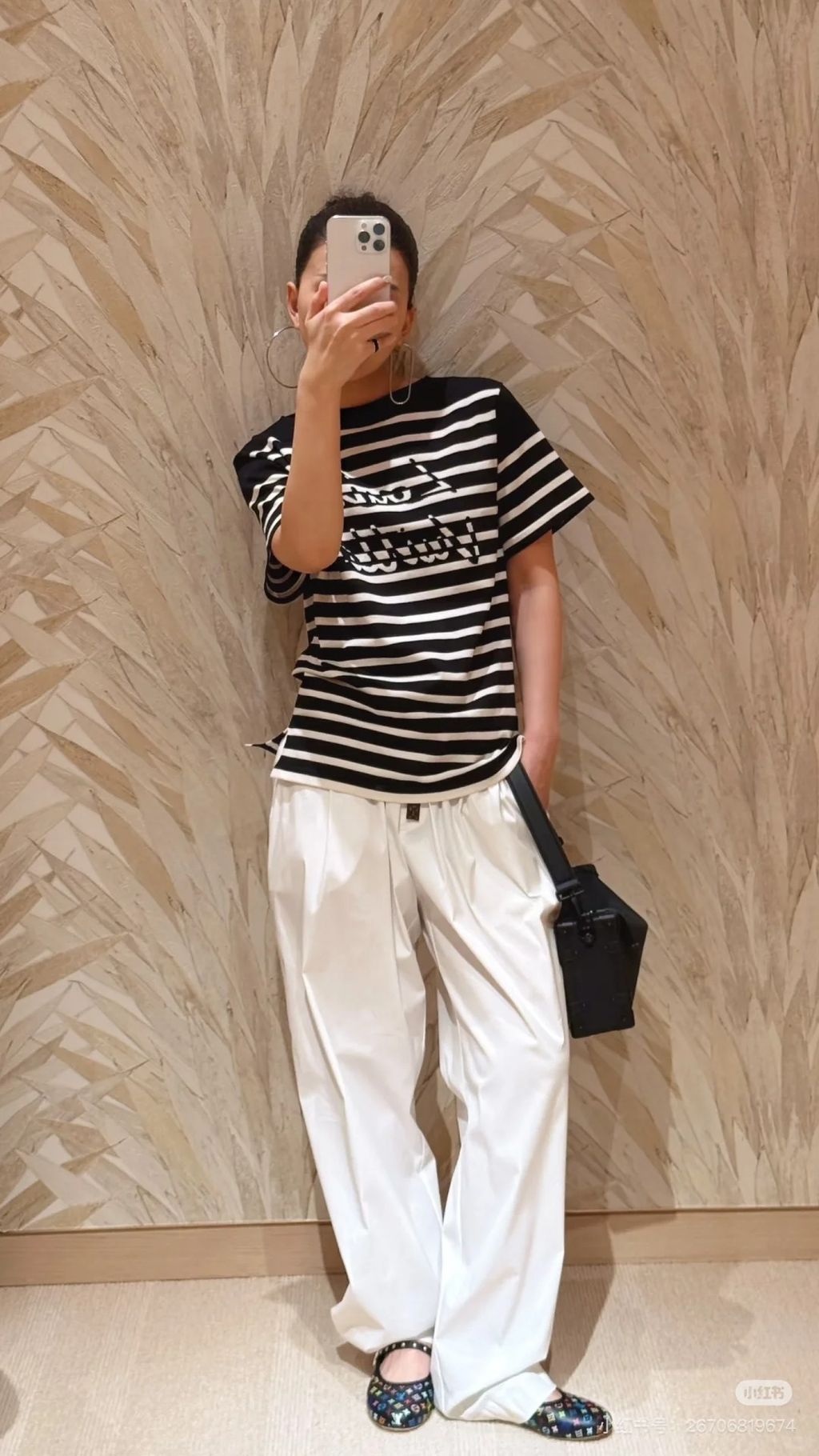 Lv 松弛感条纹T_2_德基Lv 莱西Lacey（无折扣）_来自小红书网页版