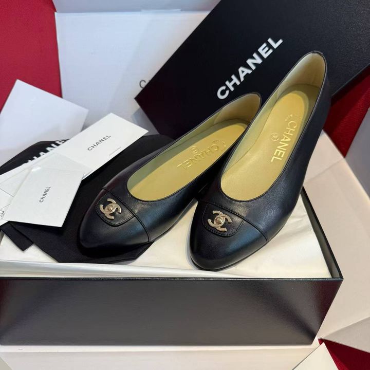 CHANEL 復古書包扣尖頭娃娃鞋 16.48.54